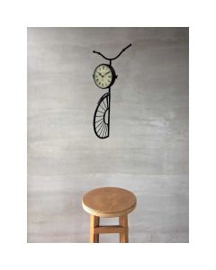 Standing cycle shaped clock - Artypillar