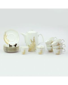 Arabella Gold 17 Pieces Tea Set