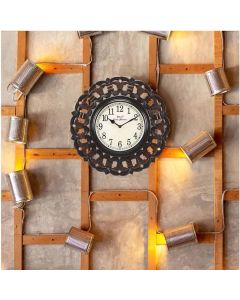 Complete hand carving in light-dark distress polish wooden clock - Artypillar