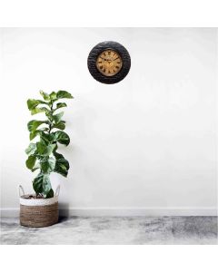 Sillipar design round wall clock - Artypillar