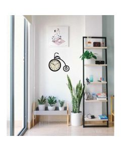 Cycle shaped black clock - Artypillar