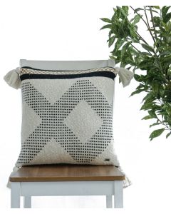 Diamond Check Cotton Knitted Decorative Black & Natural Color 18 x 18 Inches Cushion Cover